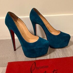 Christian Louboutin Women's Daffodile Pump